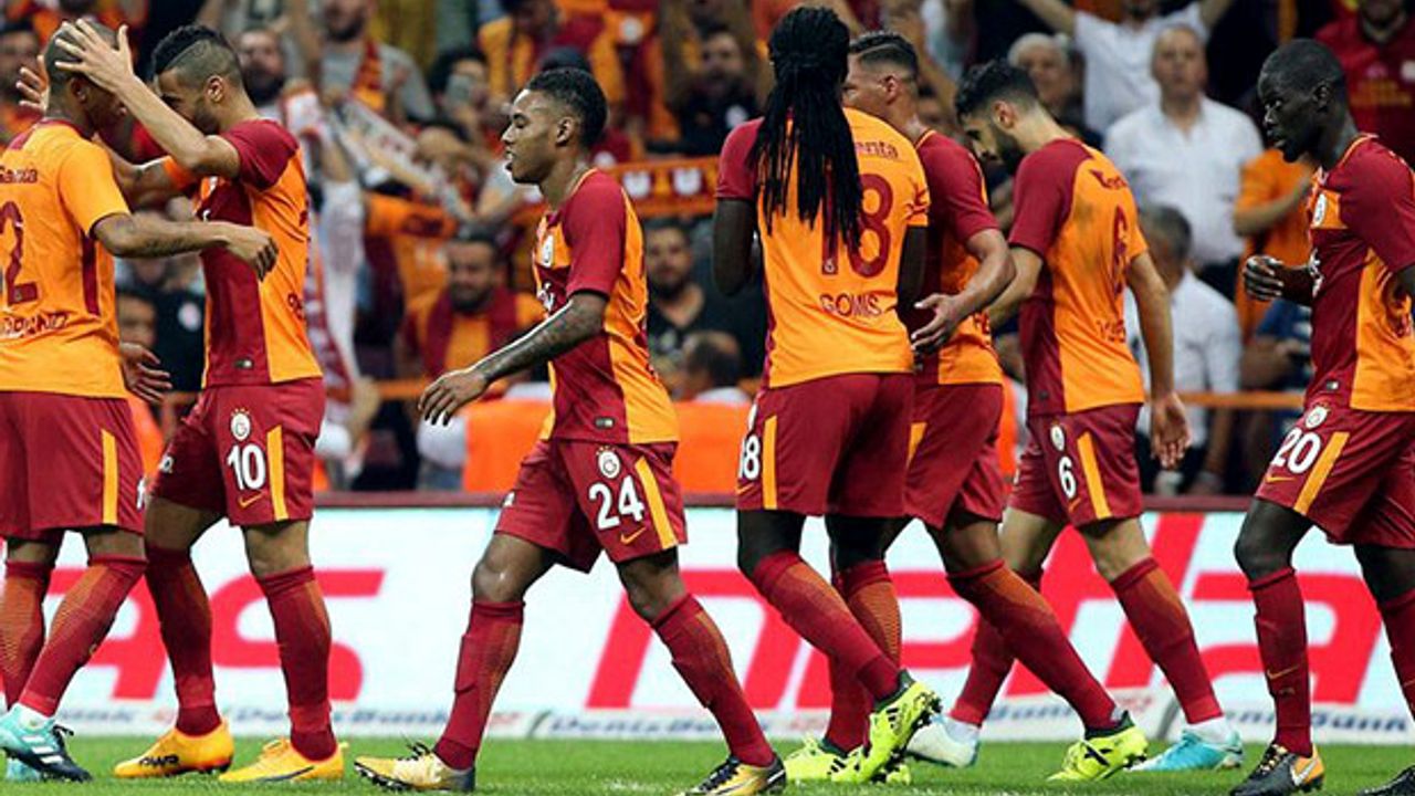 Galatasaray Antalyaspor deplasmanında sahaya çıkıyor