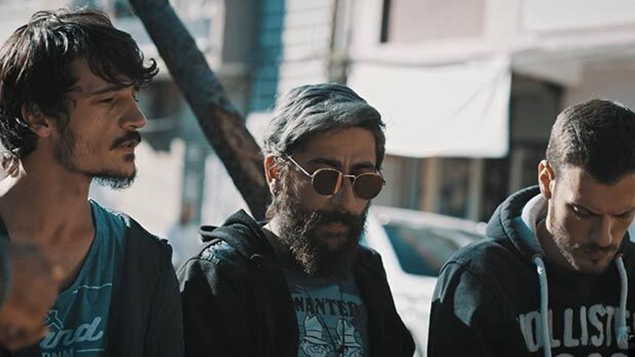 Sıfır Bir Adana 3. sezon 1. bölüm Blu TV'de