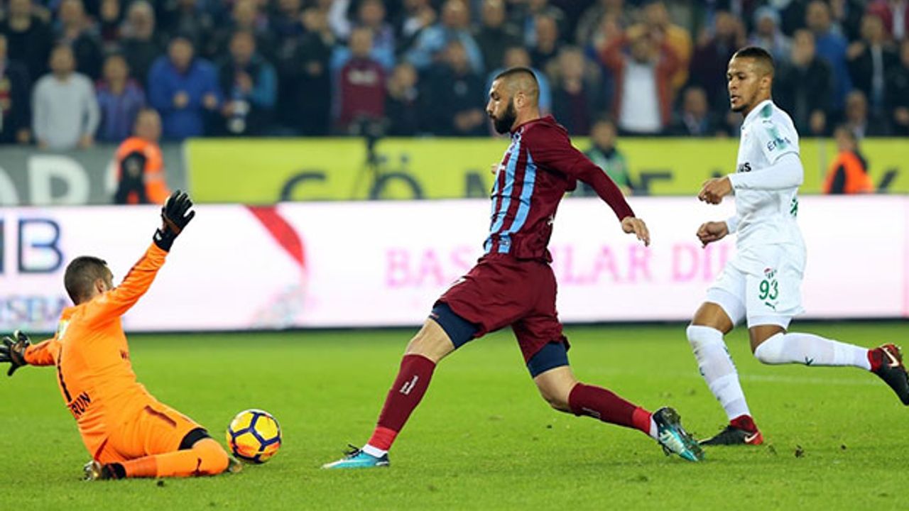 Trabzonspor Karabükspor deplasmanında sahaya çıkıyor