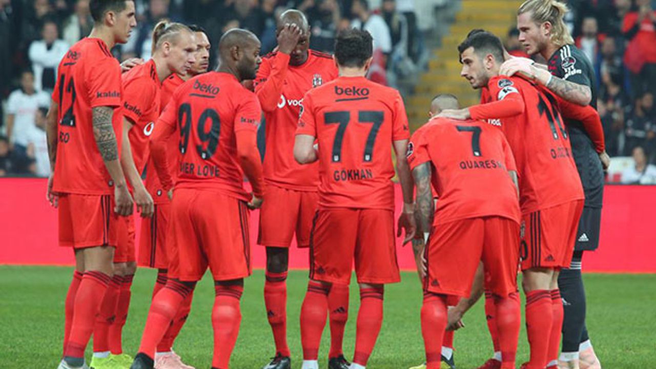 Başakşehir Beşiktaş maçı zirvenin kaderini belirleyecek
