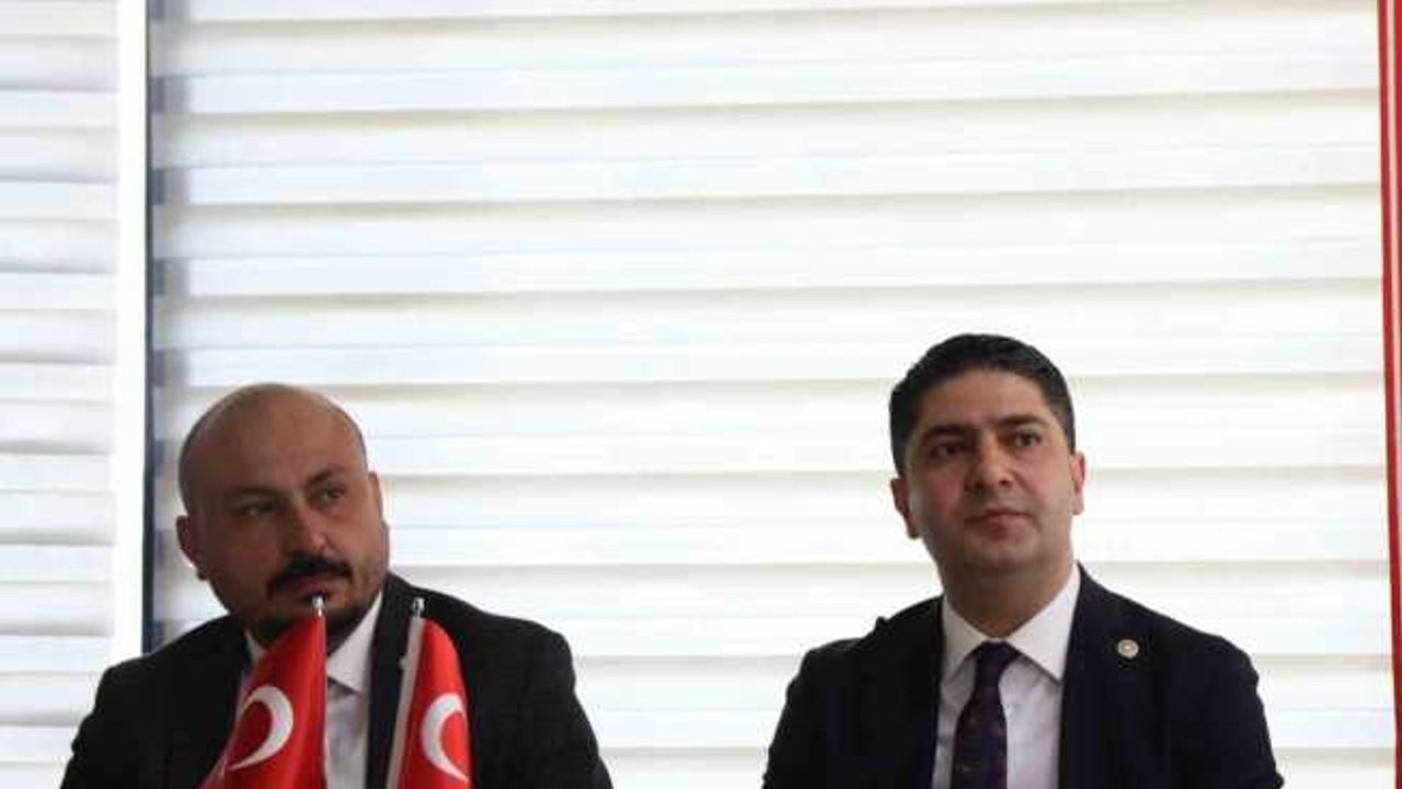 Özdemir: “Kayseri’de 194 ağır hasarlı yapının olduğu tespit edilmiştir. Bunlardan 21 tanesi kamu binasıdır”