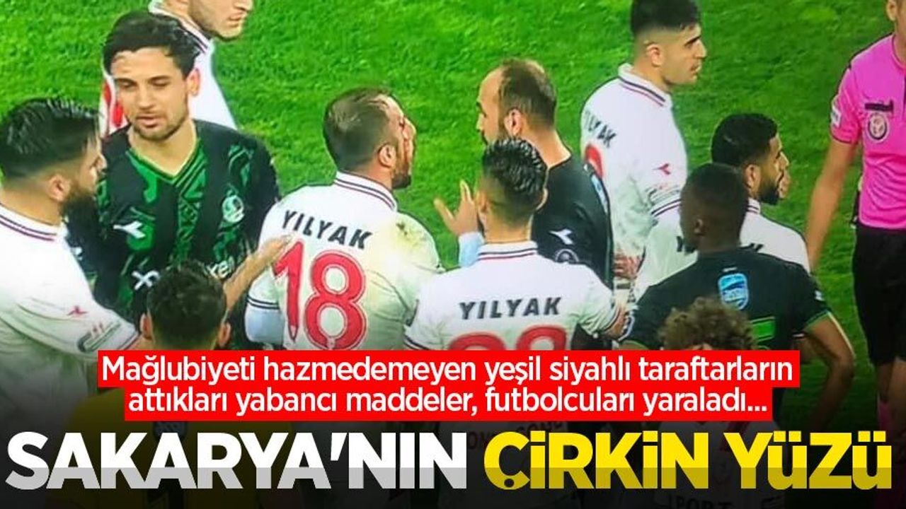 Mağlubiyeti hazmedemeyen yeşil siyahlı taraftarların attıkları yabancı maddeler, futbolcuları yaraladı... SAKARYA'NIN ÇİRKİN YÜZÜ 