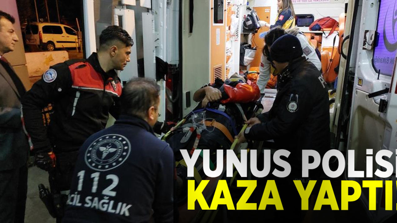 Samsun'da Yunus polisi kaza yaptı: 1'i polis 3 yaralı