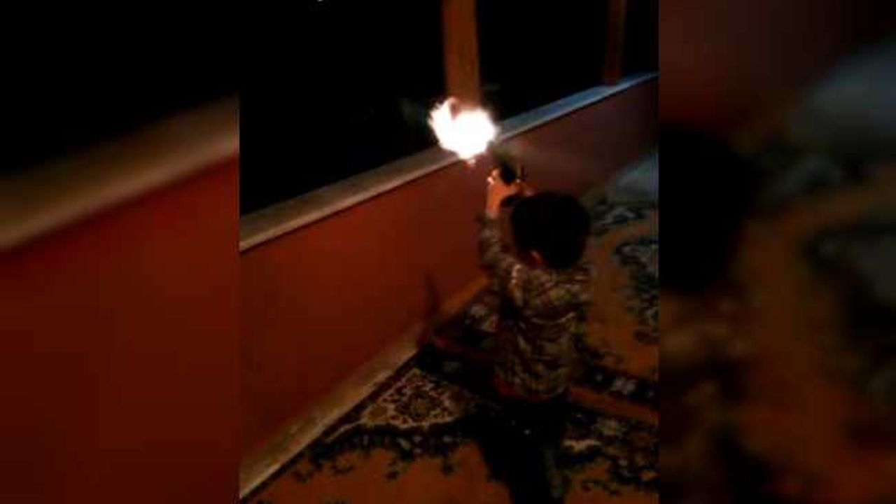 Sakarya’da pes dedirten görüntü: 4 yaşındaki yeğeninin eline silahı verip ateş ettirdi