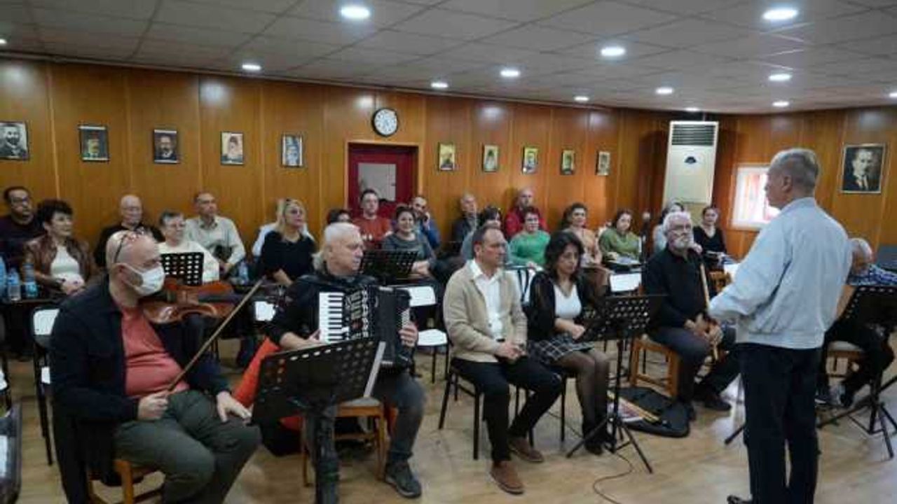 Kosova’nın Kurtuluş Günü’nde konser verecek korodan Samsun’da prova