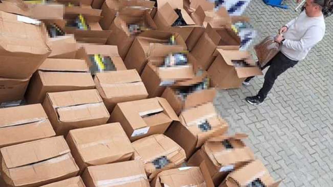 Kırklareli’nde kaçakçılık operasyonu: 347 bin 340 makaron ele geçirildi