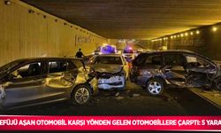 Refüjü aşan otomobil karşı yönden gelen otomobillere çarptı: 5 yaralı