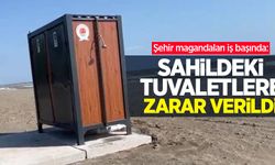 Şehir magandaları iş başında: Sahildeki tuvaletlere zarar verildi