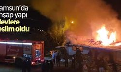 Samsun'da ahşap yapı alevlere teslim oldu