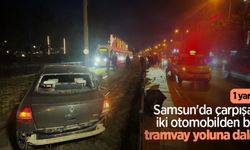 Samsun'da çarpışan iki otomobilden biri tramvay yoluna daldı: 1 yaralı