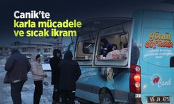 Canik'te karla mücadele ve sıcak ikram