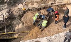 altyapı çalışmaları sırasında toprak altında kalan işçi ağır yaralandı