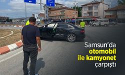 Samsun'da otomobil ile kamyonet çarpıştı