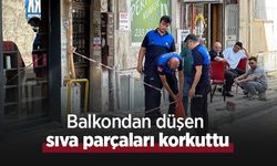 Balkondan düşen sıva parçaları korkuttu
