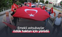 Emekli astsubaylar özlük hakları için yürüdü