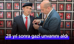 28 yıl sonra gazi unvanını aldı.