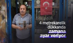 4 metrekarelik dükkanda zamana ayar veriyor