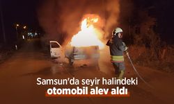 Samsun'da seyir halindeki otomobil alev aldı