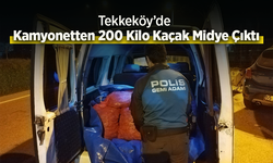 Tekkeköy’de Kamyonetten 200 Kilo Kaçak Midye Çıktı