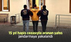 15 yıl hapis cezasıyla aranan şahıs jandarmaya yakalandı