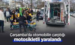 Çarşamba'da otomobilin çarptığı motosikletli yaralandı