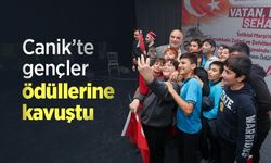 Canik’te gençler ödüllerine kavuştu