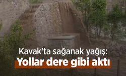 Kavak'ta sağanak yağış: Yollar dere gibi aktı