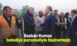 Başkan Kurnaz belediye personeliyle bayramlaştı
