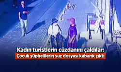 Turistlerin Cüzdanını Çalan İki Çocuğun Suç Kaydı Pes Dedirtti
