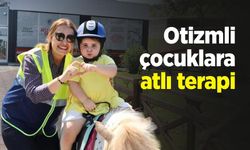 Otizmli çocuklara atlı terapi
