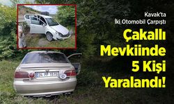 Kavak’ta İki Otomobil Çarpıştı: Çakallı Mevkiinde 5 Kişi Yaralandı!
