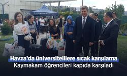 Havza’da üniversitelilere sıcak karşılama: Kaymakam öğrencileri kapıda karşıladı