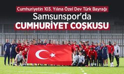 Cumhuriyetin 103. Yılına Özel Dev Türk Bayrağı! Samsunspor'da CUMHURİYET COŞKUSU