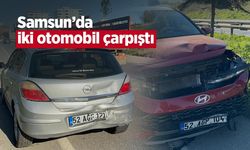 Samsun’da iki otomobil çarpıştı