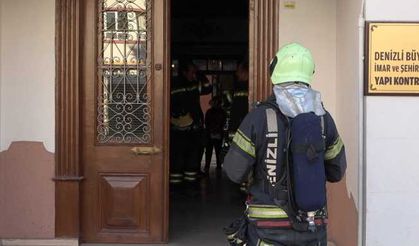 Perukla geri dönüp 2 kadın belediye personelini asitle yaraladı