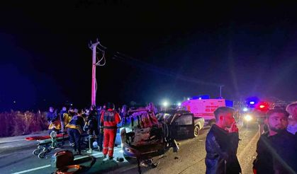 Muğla’da araçlar birbirine girdi: Kaza yerine çok sayıda ambulans sevk edildi