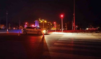 D100’de otomobilin çarptığı yaşlı adam hayatını kaybetti