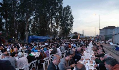 2 bin mahalleli iftarda buluştu