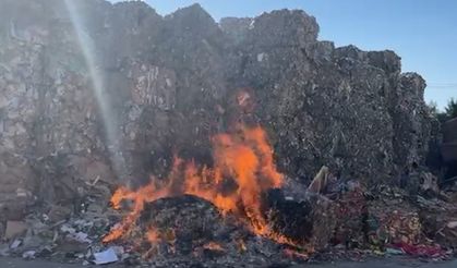 kağıt fabrikasında yangın