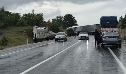 iki ayrı trafik kazası: 5 yaralı