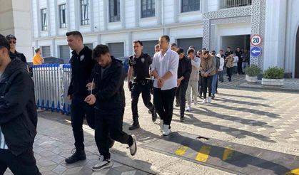 Sahte araç kiralama sitesiyle 122 kişi dolandırılmıştı: 52 şüpheli tutuklandı