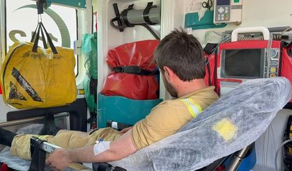 arazöz midibüsle çarpıştı: 3 yaralı