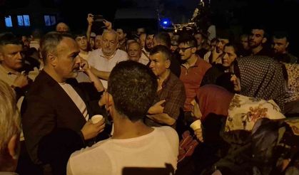 Susuz kalan 3 köyün sakinleri yol kapattı