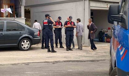 Yaralı halde ev baskınına gitti, 4 kişiyi yaraladı