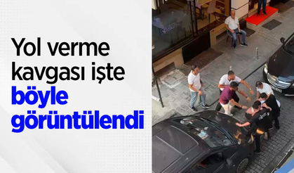 Yol verme kavgası işte böyle görüntülendi