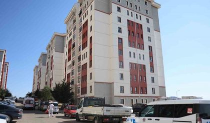 Yalnız yaşayan kadın evinde ölü bulundu