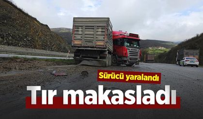 Tır makasladı: Sürücü yaralandı