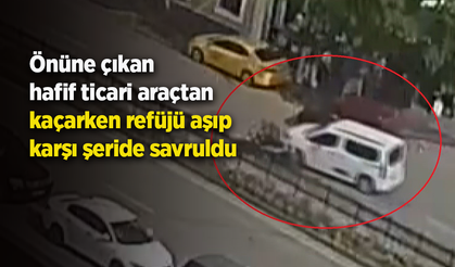 Önüne çıkan hafif ticari araçtan kaçarken refüjü aşıp karşı şeride savruldu