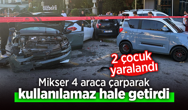 Mikser 4 araca çarparak kullanılamaz hale getirdi.