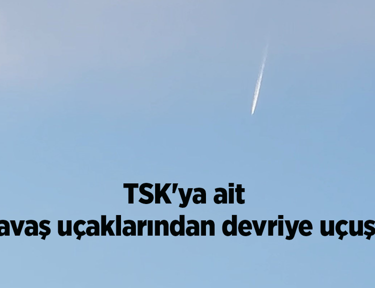 TSK'ya ait savaş uçaklarından devriye uçuşu